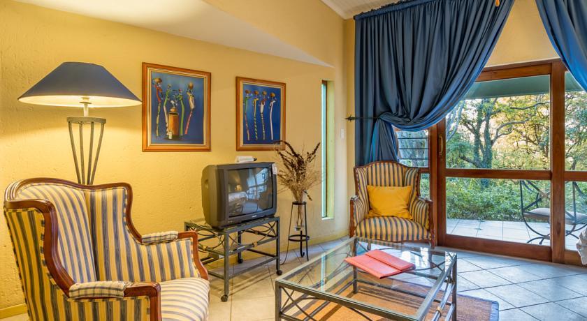 Joern'S Gaestehaus Mbombela Habitación foto