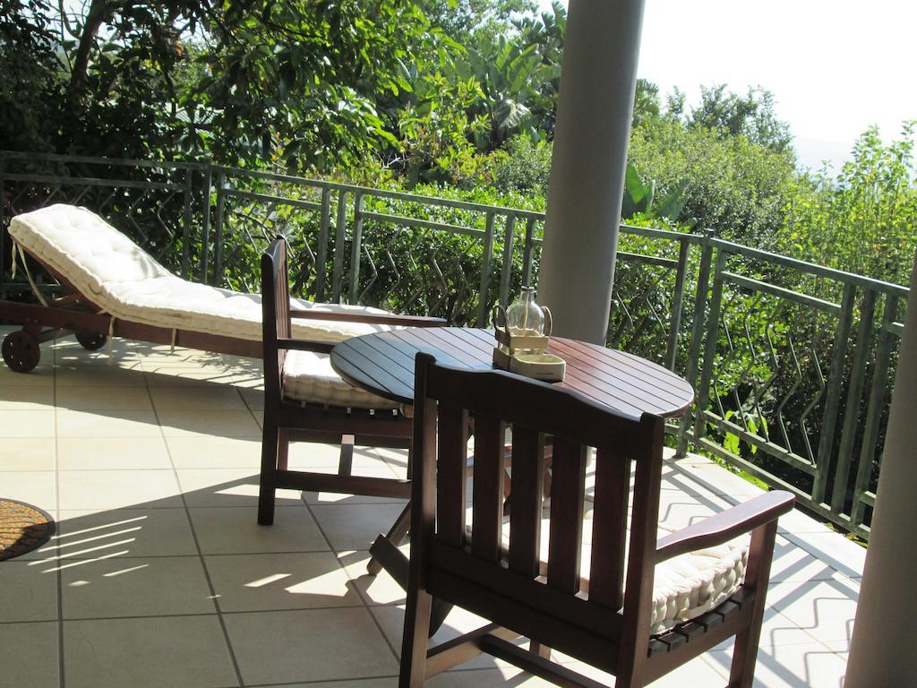 Joern'S Gaestehaus Mbombela Exterior foto